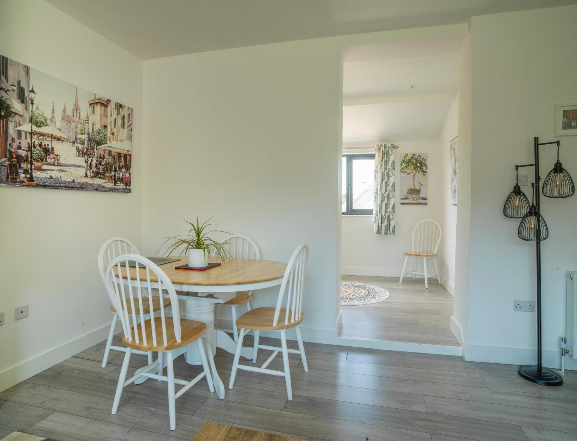 Stunning Modern Apartment In The Cotswolds Chalford Ngoại thất bức ảnh