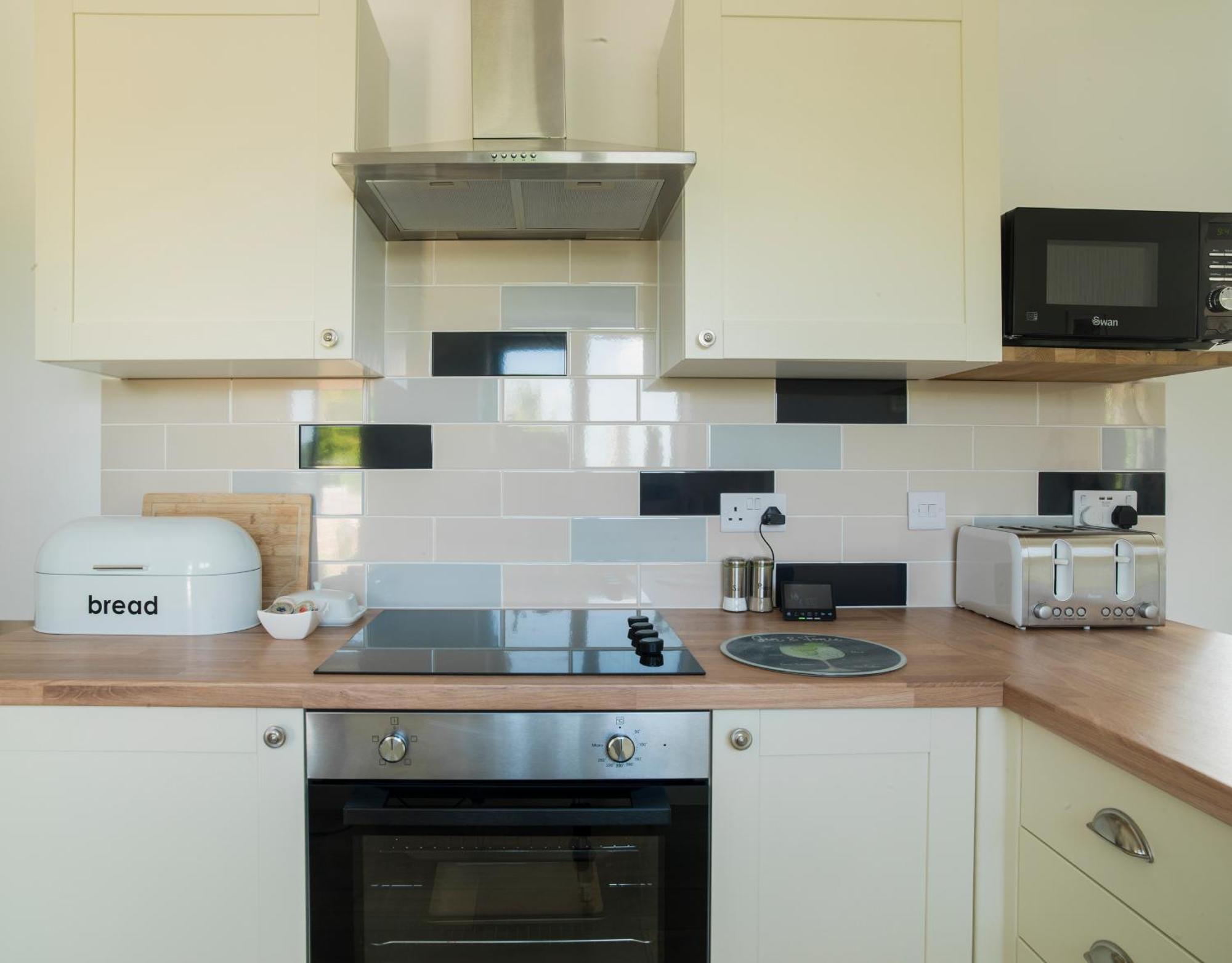 Stunning Modern Apartment In The Cotswolds Chalford Ngoại thất bức ảnh