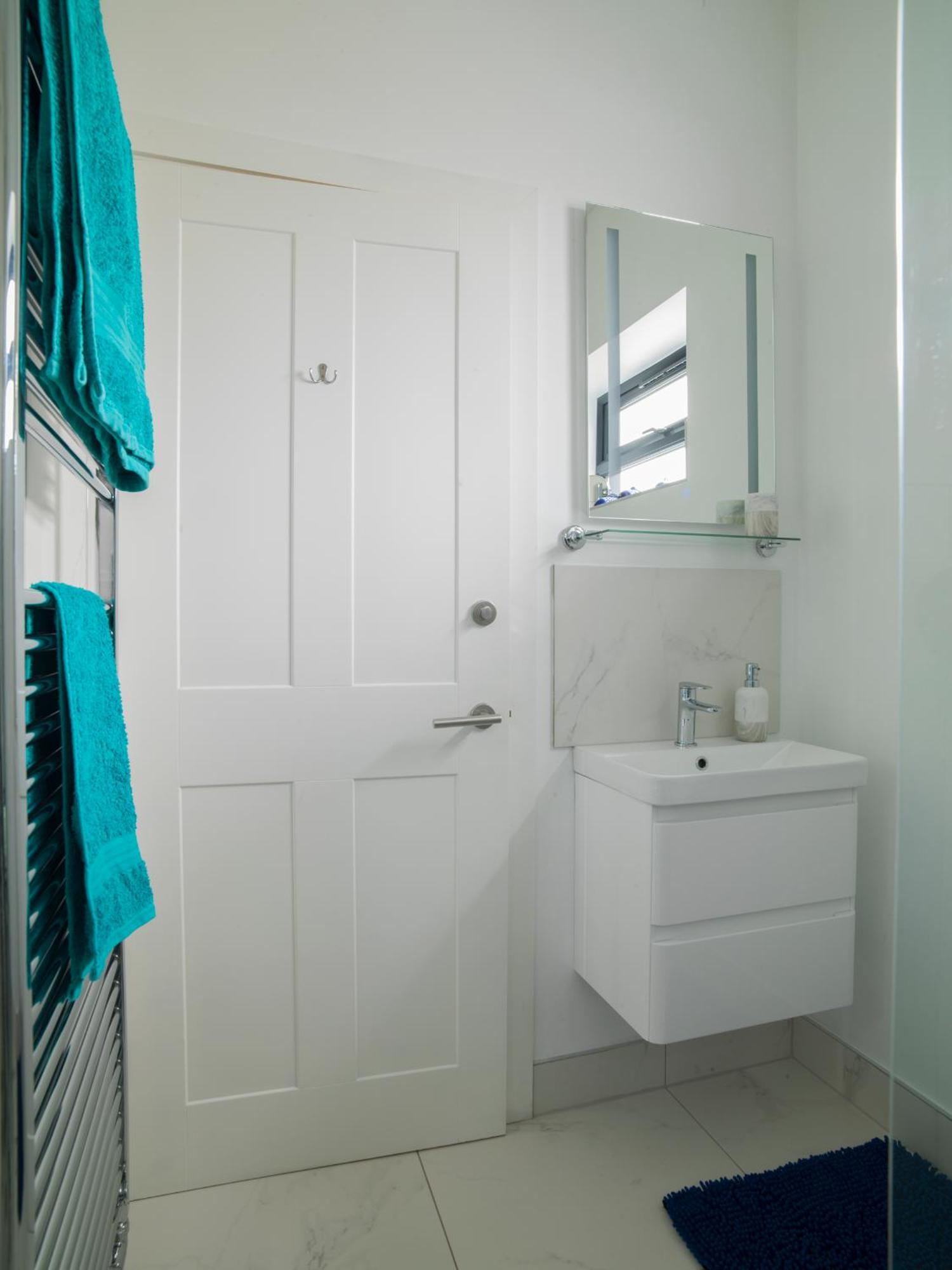 Stunning Modern Apartment In The Cotswolds Chalford Ngoại thất bức ảnh