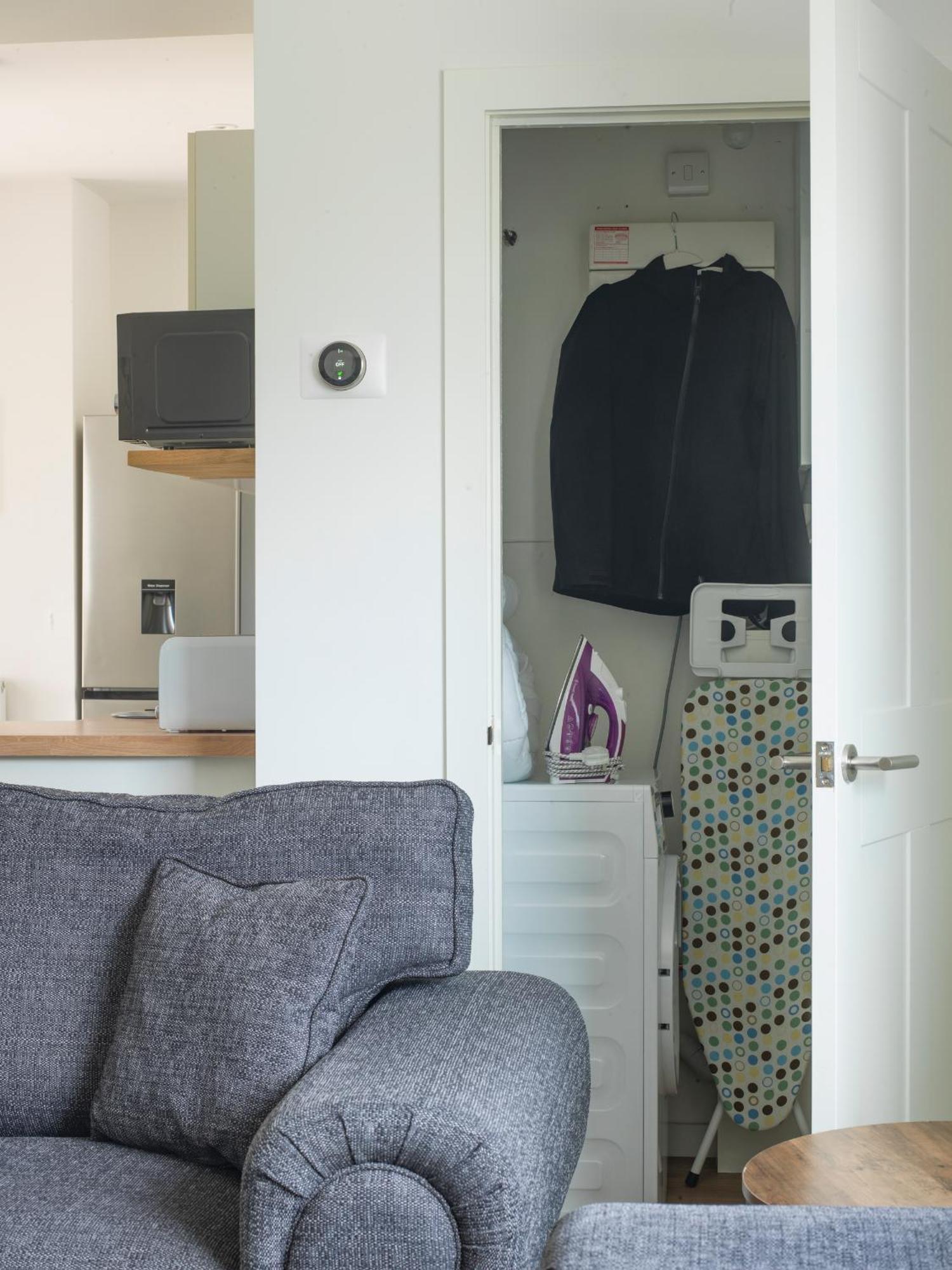 Stunning Modern Apartment In The Cotswolds Chalford Ngoại thất bức ảnh