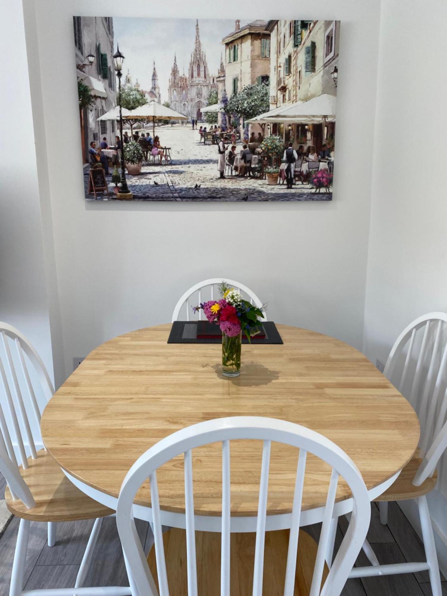 Stunning Modern Apartment In The Cotswolds Chalford Ngoại thất bức ảnh