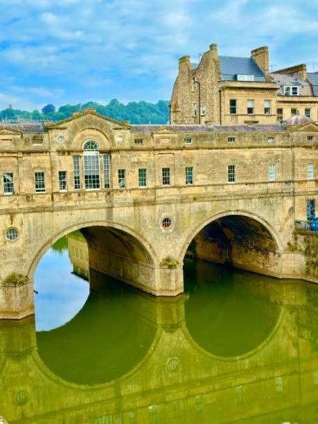 Stunning Modern Apartment In The Cotswolds Chalford Ngoại thất bức ảnh